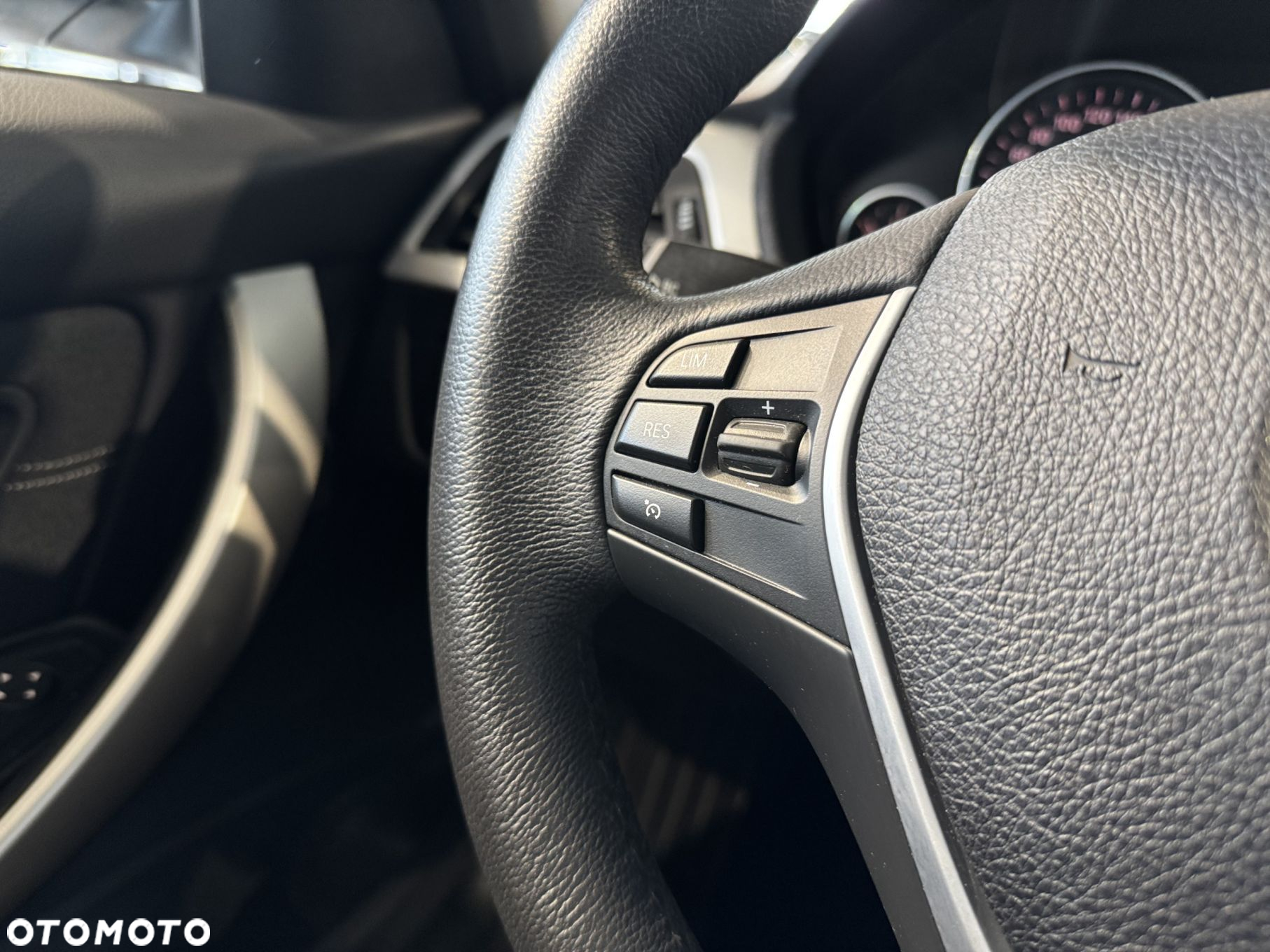 BMW Seria 3 - 21