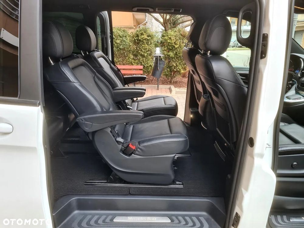 Mercedes-Benz Klasa V 250 d Exclusive 9G-Tronic (d³ugi) - 17