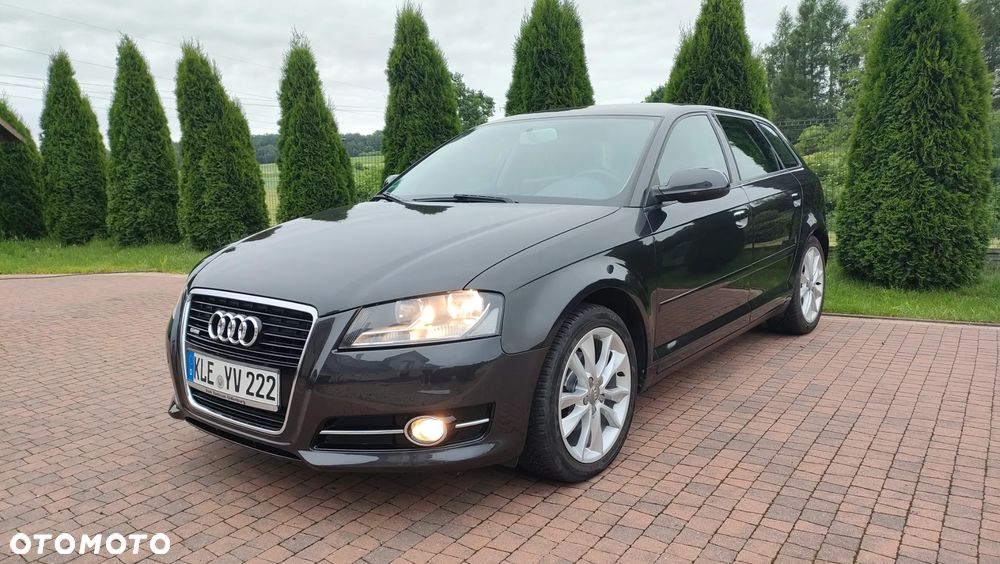 Audi A3 Sportback 1.6 TDI Attraction - 2