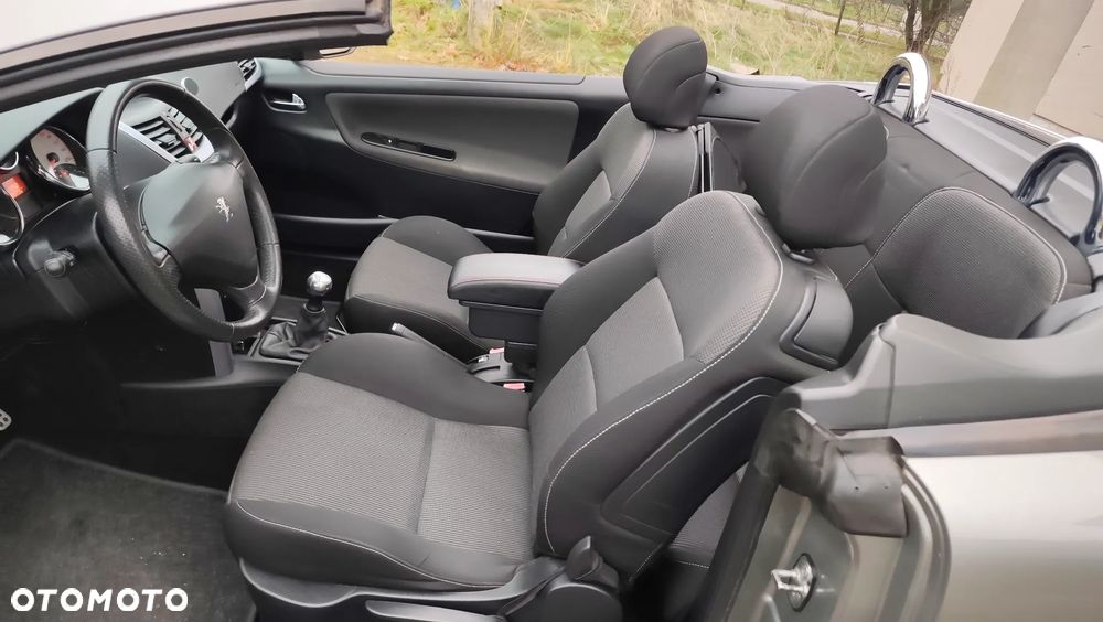 Peugeot 207 150 Turbo Le Mans Series - 6