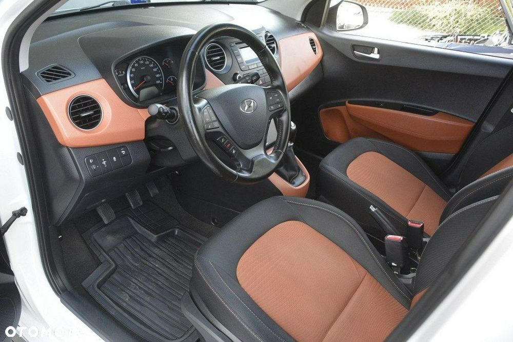 Hyundai i10 - 16