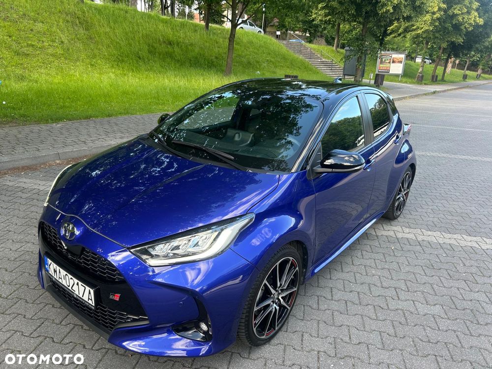 Toyota Yaris Hybrid 1.5 GR Sport - 25
