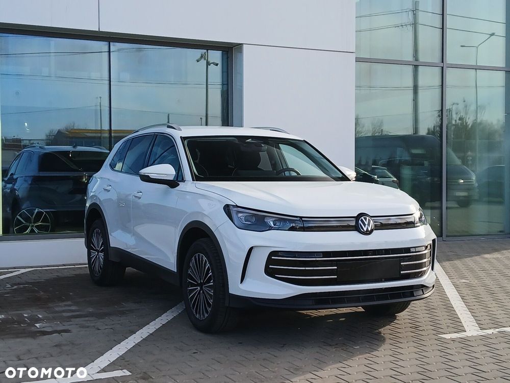 Volkswagen Tiguan - 5