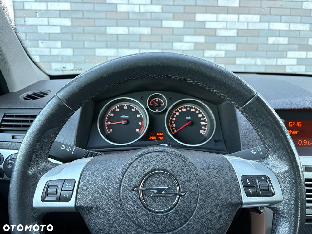 Opel Astra 1.4 Enjoy - 12