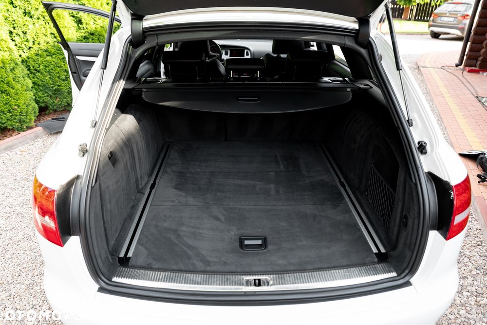 Audi A6 Avant 3.0 TDI DPF quattro tiptronic - 16