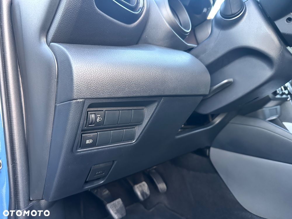 Toyota Yaris 1.0 Premium - 28