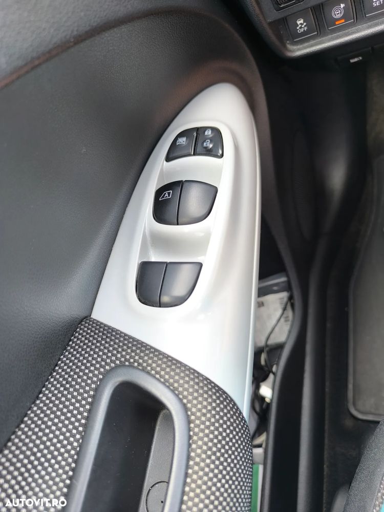 Nissan Juke 1.2L DIG-T Start/Stop N-Connecta - 13