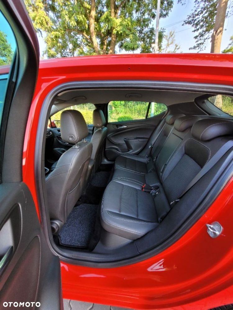 Opel Astra 1.4 Turbo Edition - 15