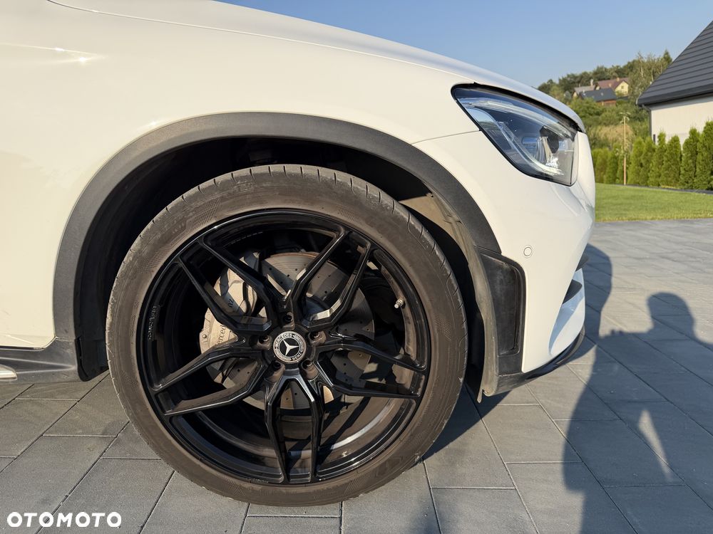 Mercedes-Benz GLC - 16