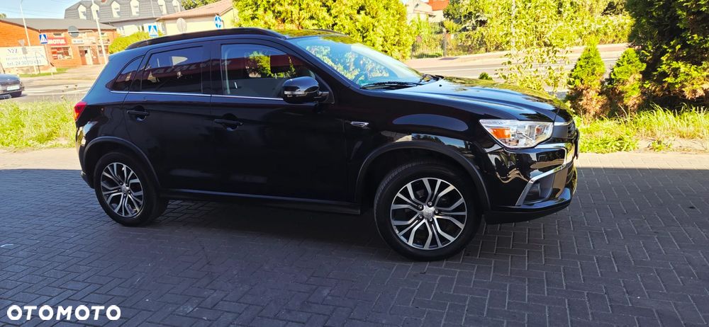 Mitsubishi ASX 2.2 DI-D 4WD Automatik Top - 17