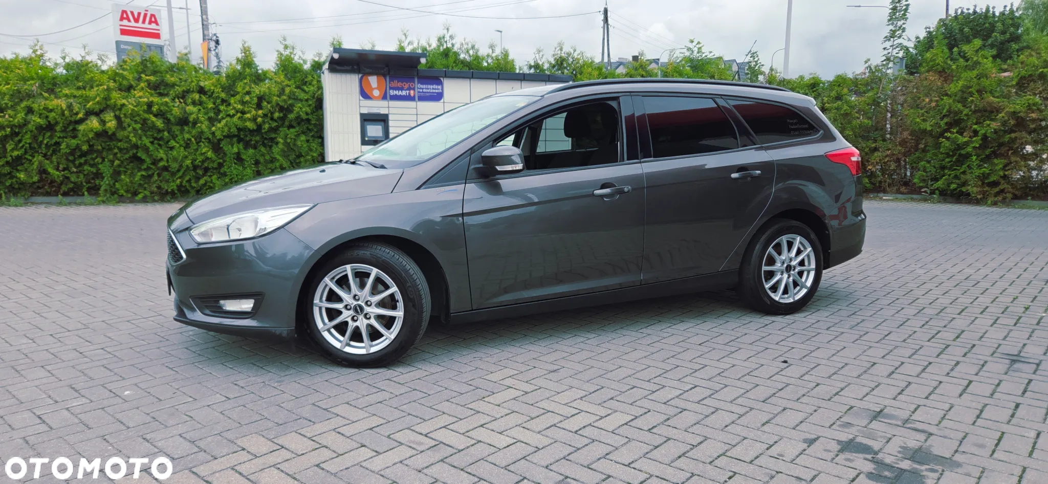 Ford Focus 1.5 EcoBlue Start-Stopp-System TITANIUM DESIGN - 6
