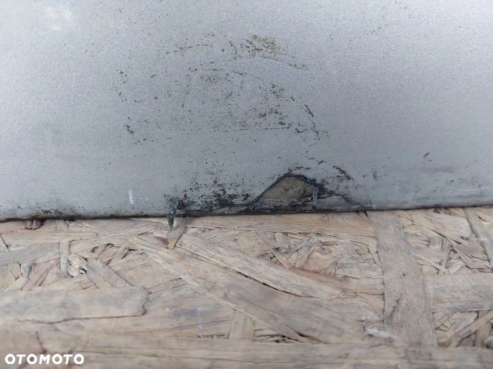 klapa tylna tył toyota land cruiser j90 95 - 4