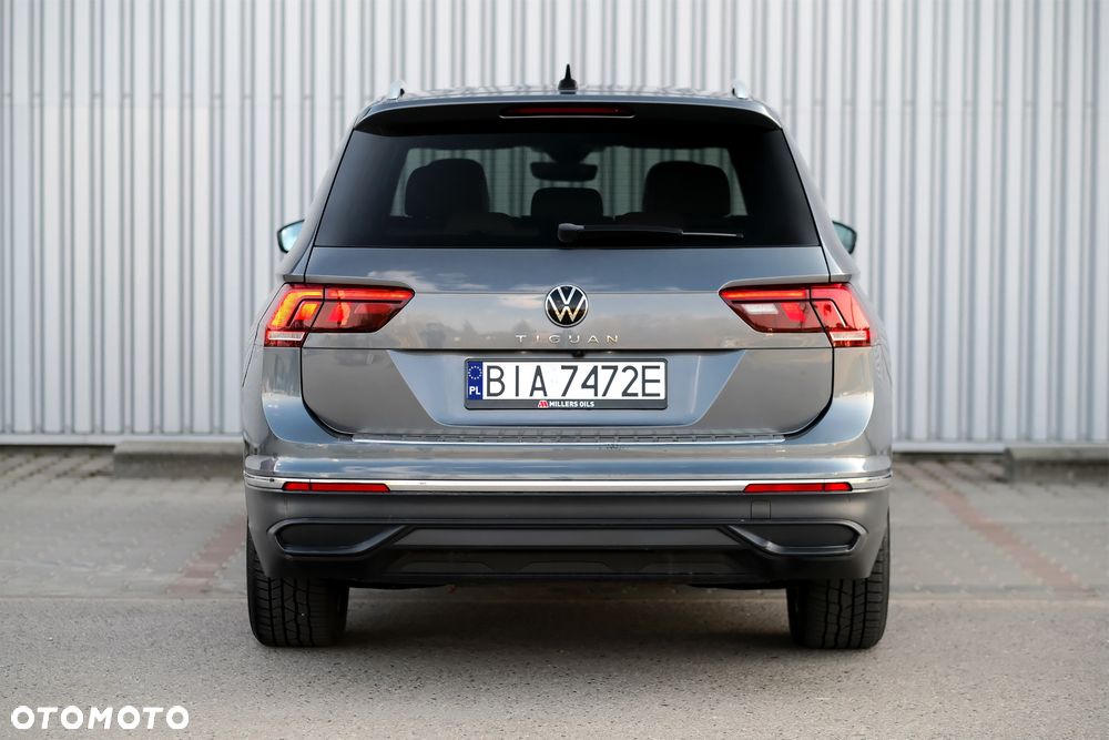 Volkswagen Tiguan - 18