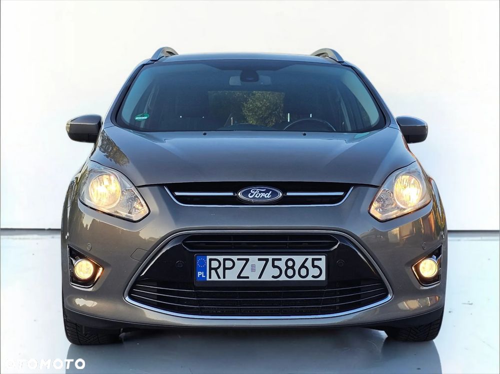 Ford Grand C-MAX 2.0 TDCi Titanium - 32