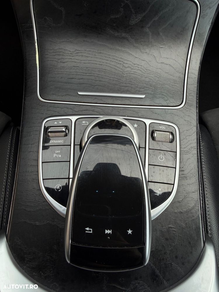 Mercedes-Benz C - 14