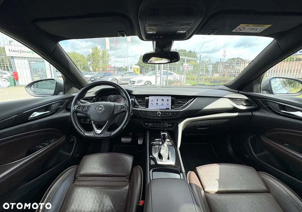 Opel Insignia 2.0 T 4x4 Exclusive S&S - 28