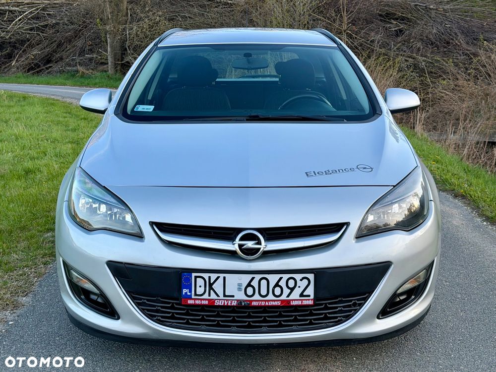 Opel Astra 1.9 CDTI Essentia - 31