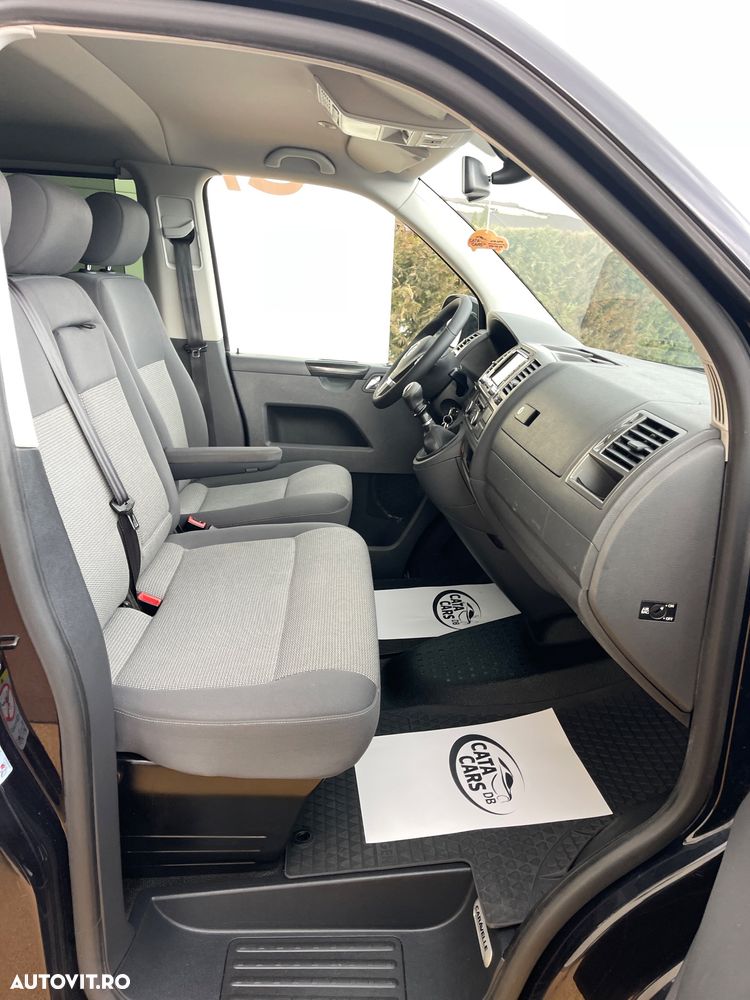 Volkswagen Caravelle - 22