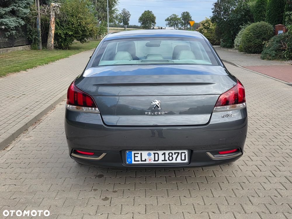 Peugeot 508 BlueHDi FAP 180 Automatik Stop&Start Allure - 11