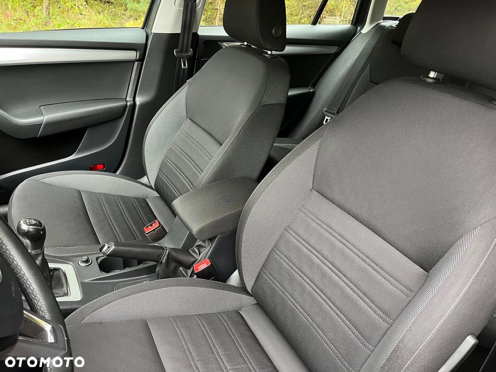 Skoda Octavia 1.4 TSI Ambition - 19