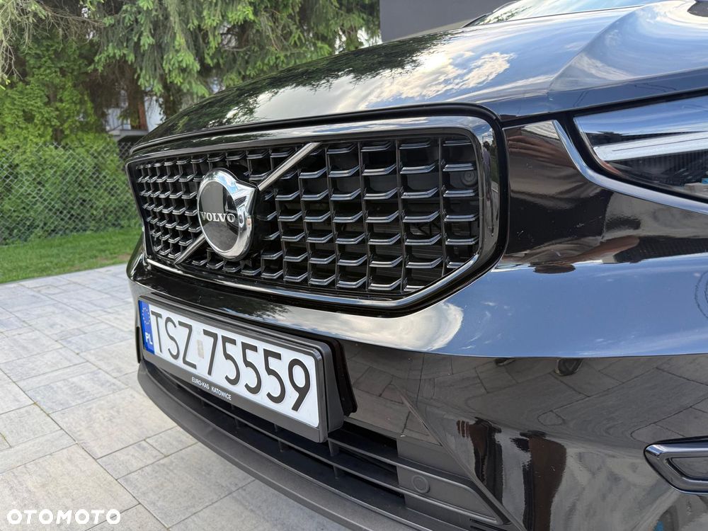Volvo XC 40 B3 Plus Dark - 10