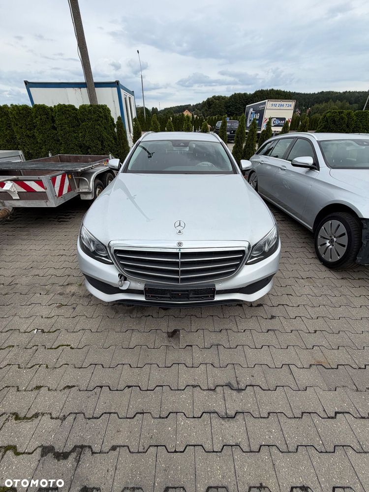 Mercedes-Benz Klasa E 350 d 9G-TRONIC - 2