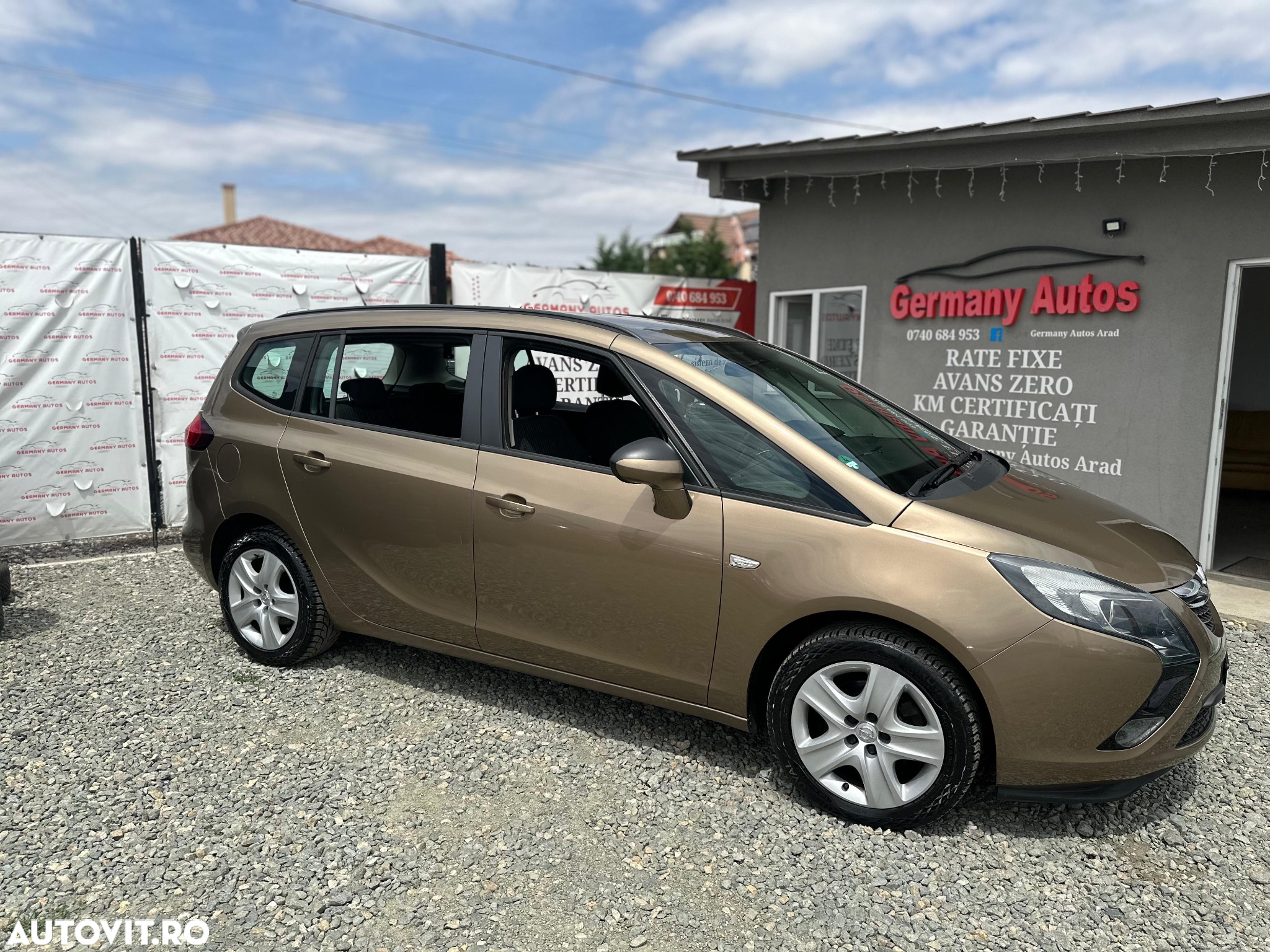 Opel Zafira Tourer 2.0 CDTI Active - 2