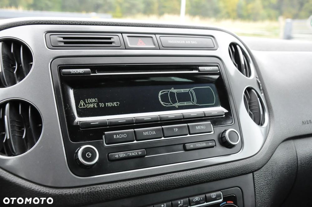 Volkswagen Tiguan 2.0 TDI BlueMot Trend&Fun - 25