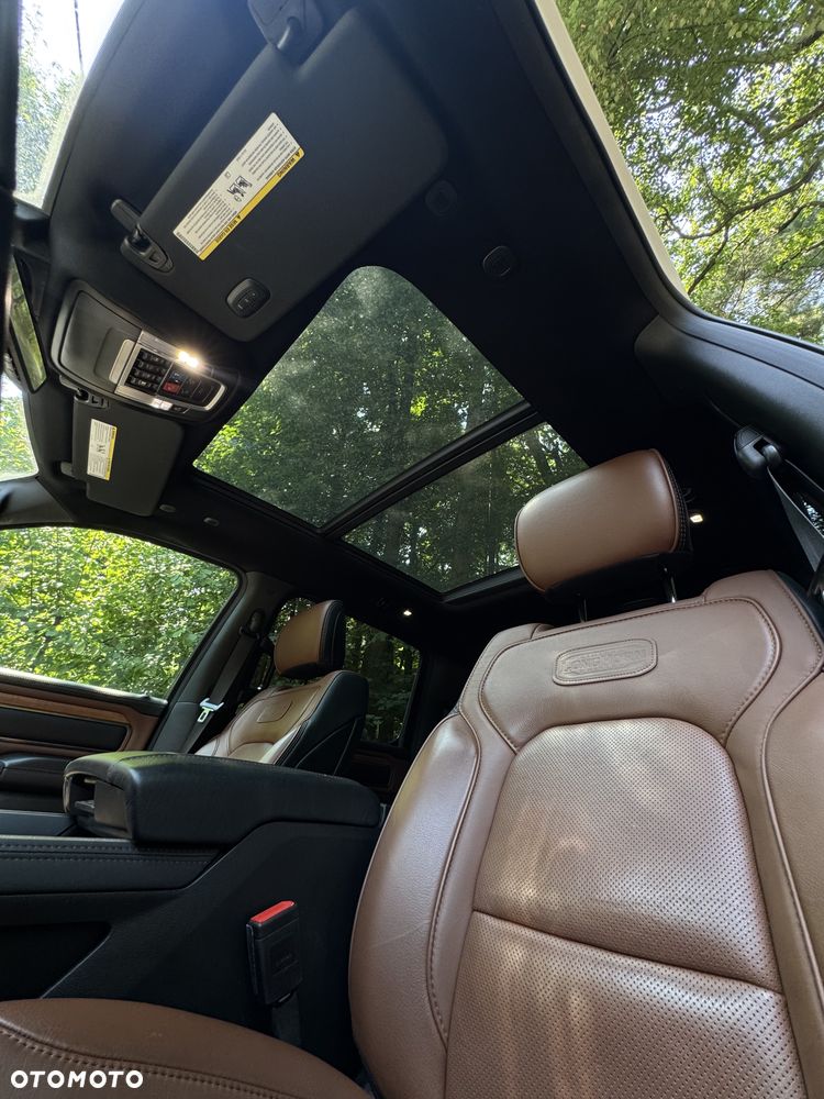 RAM 1500 Crew Cab Longhorn - 13