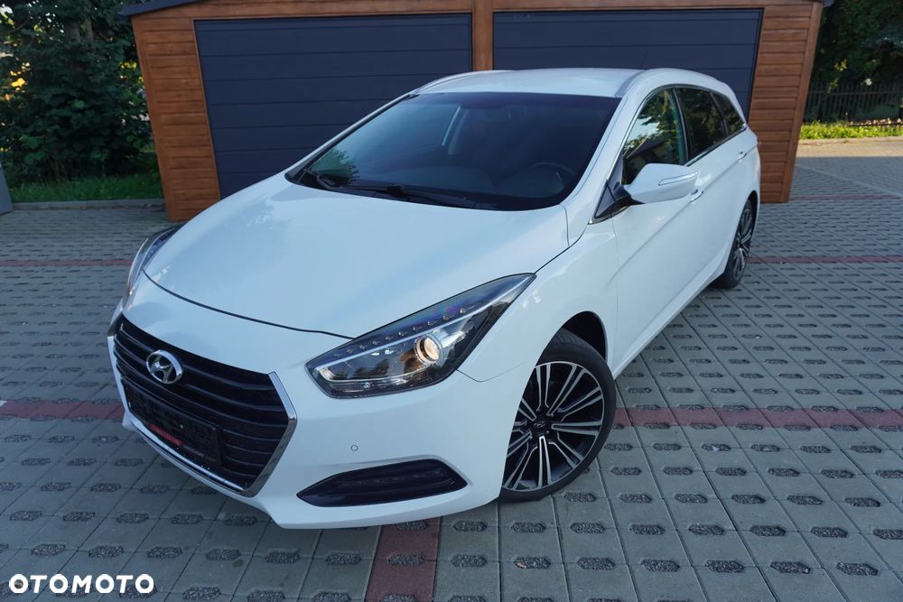 Hyundai i40 Kombi 2.0 Premium - 1