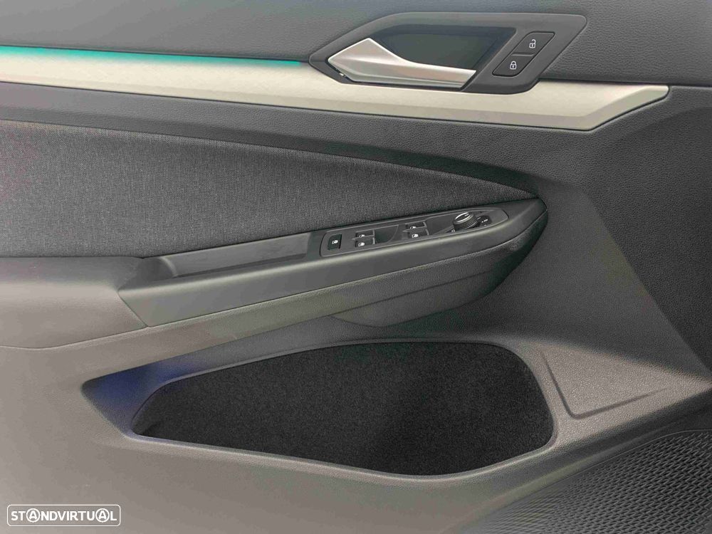 VW Golf 2.0 TDI Life DSG - 7