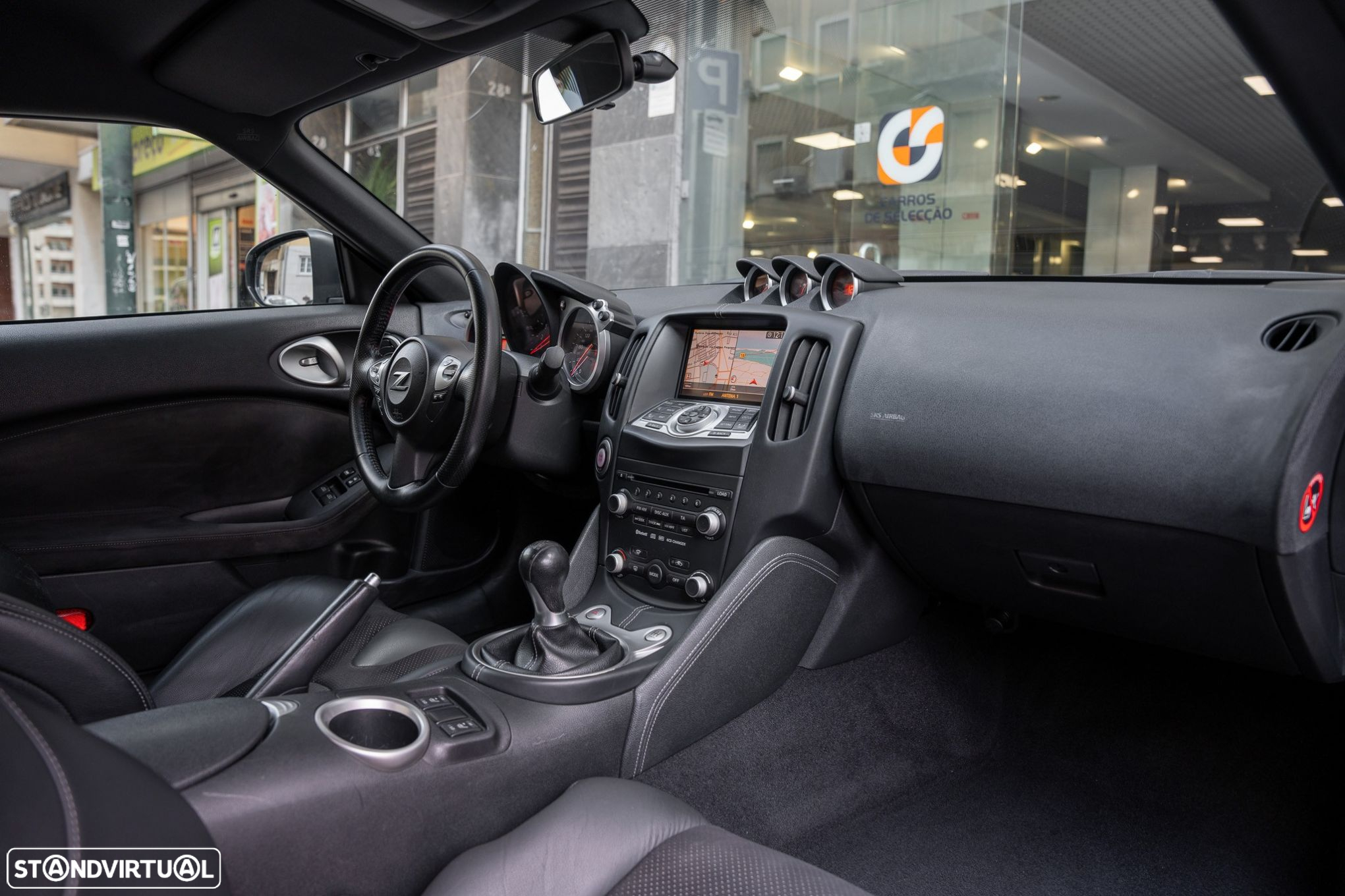 Nissan 370 Z Pack NAV+JA19 - 11
