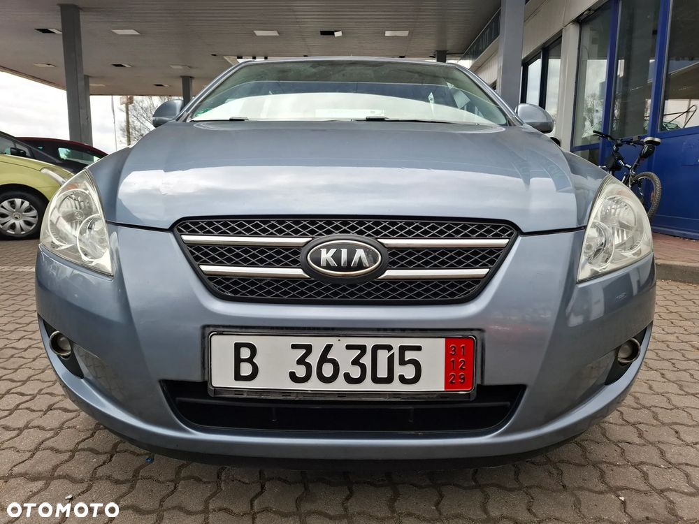 Kia Ceed Cee'd 1.4 Comfort - 26