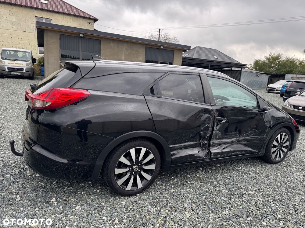 Honda Civic 1.6 i-DTEC Comfort Black Edition - 6