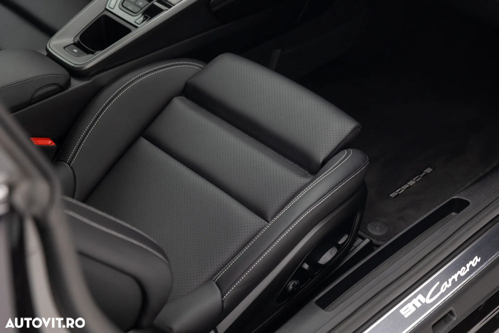 Porsche 911 Carrera PDK - 33