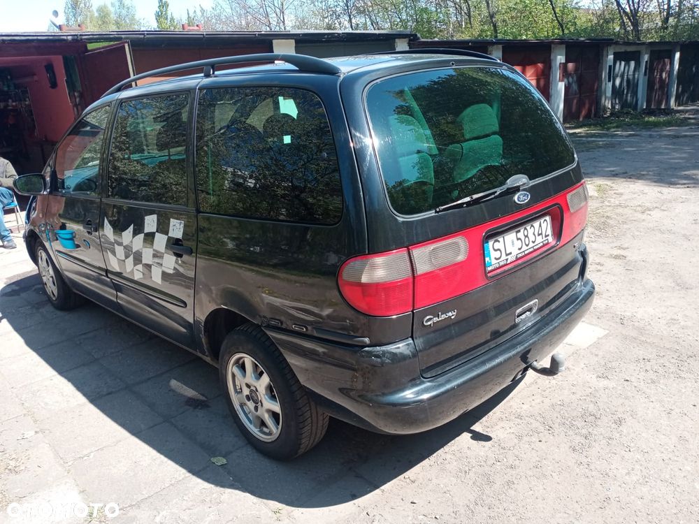 Ford Galaxy 1.9 TDI Trend - 11
