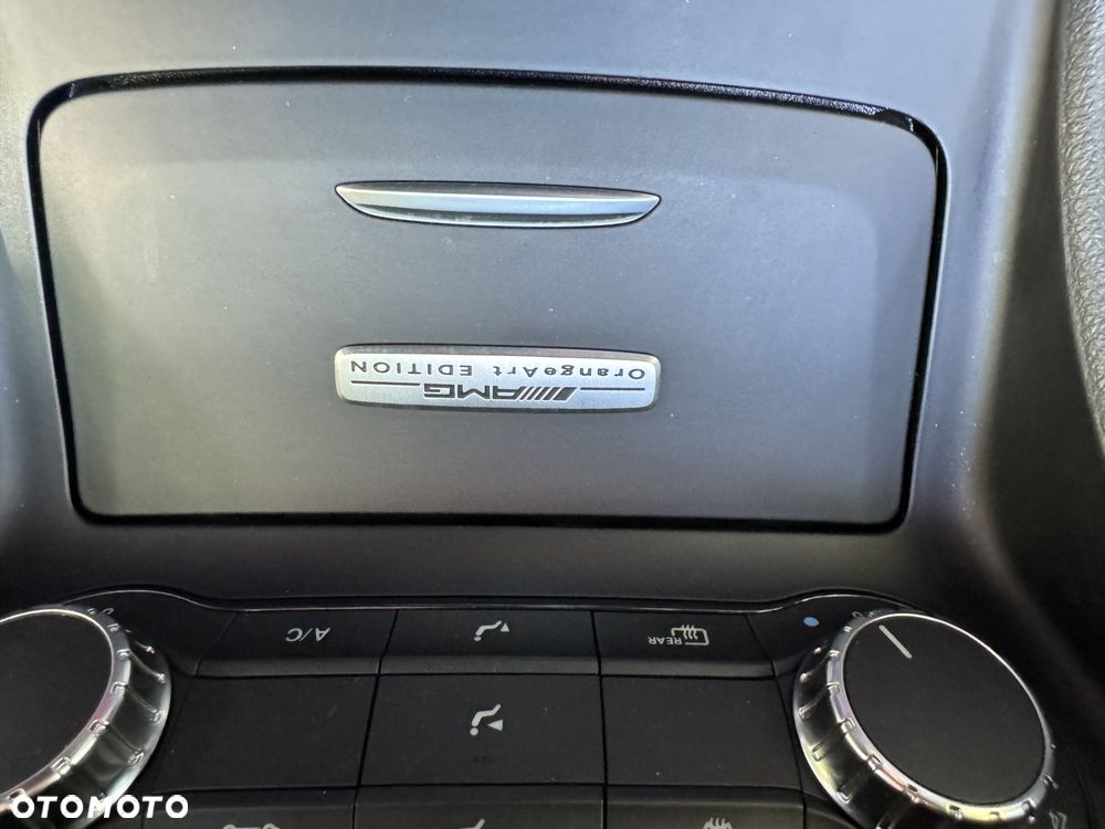 Mercedes-Benz CLA AMG 45 4-Matic - 39