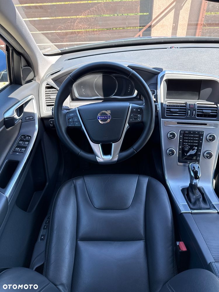 Volvo XC 60 D4 AWD Summum - 7