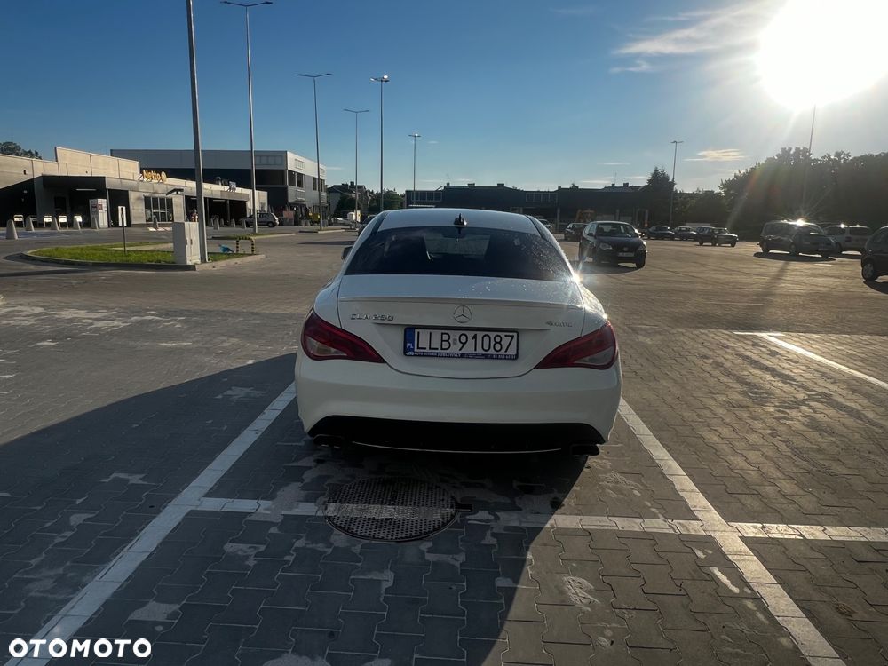 Mercedes-Benz CLA 250 4-Matic - 5