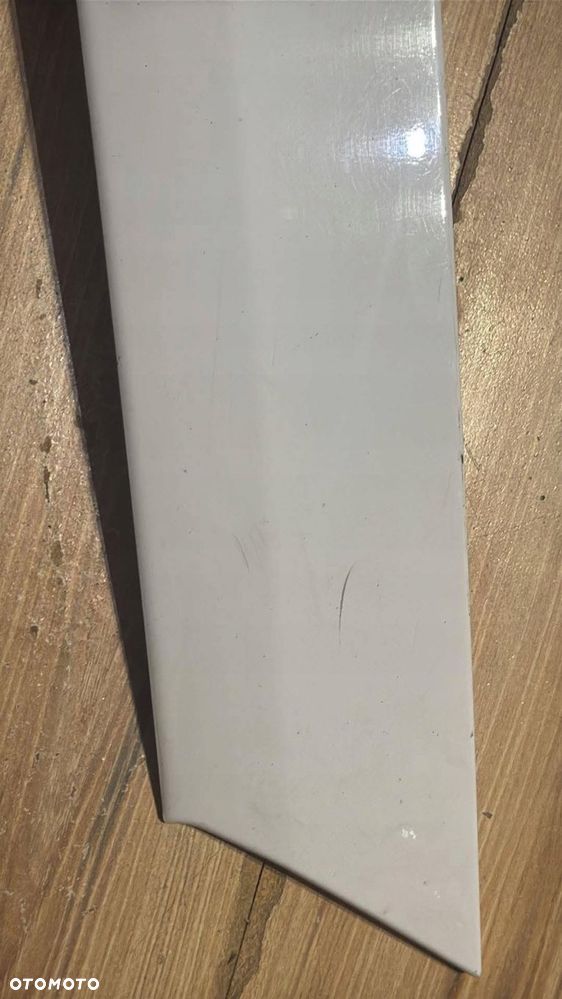 blenda tylnej klapy ford mondeo mk4 hb lift kolor f6 - 2