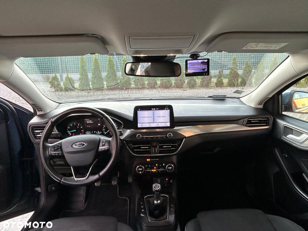 Ford Focus 1.5 EcoBoost Titanium - 5
