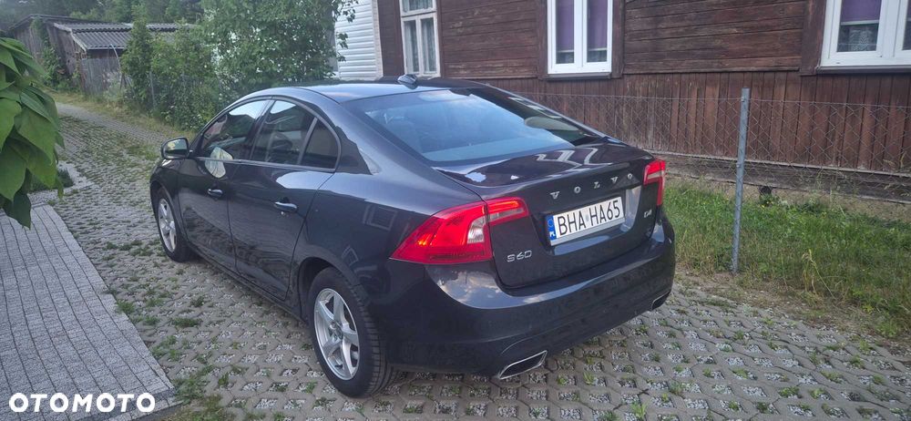 Volvo S60 - 4