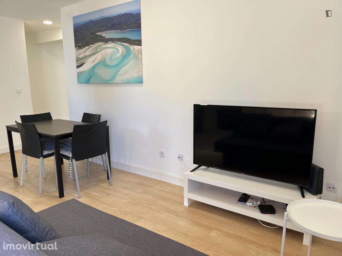 Apartamento com 2 quartos - localizado em Setubal - Grande imagem: 2/12