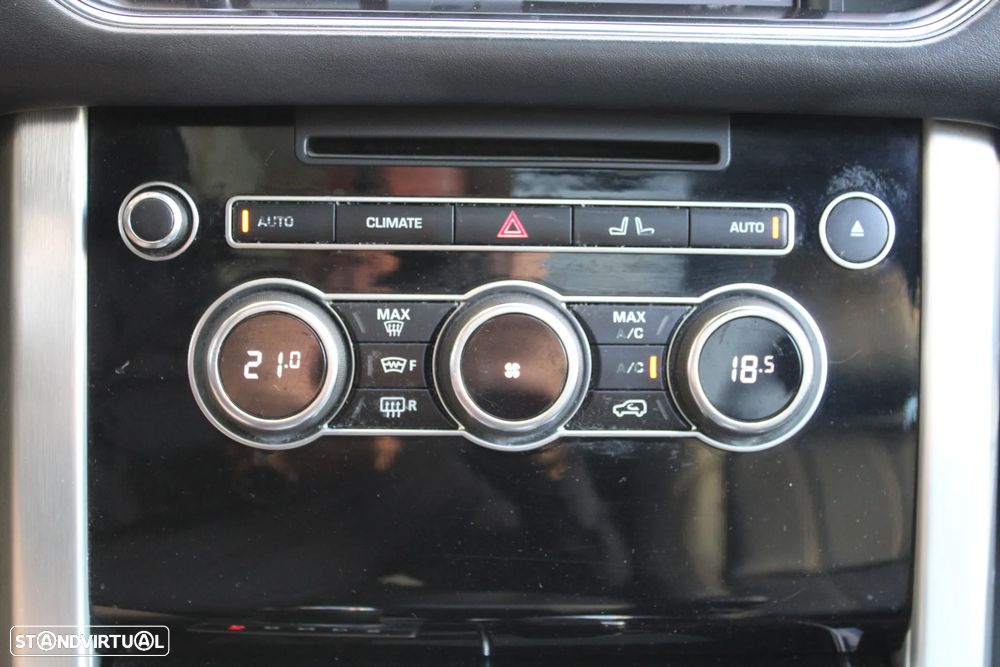 Land Rover Range Rover 4.4 SDV8 Autobiography - 45
