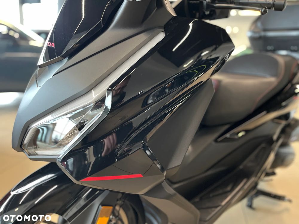 Honda NSS - 22