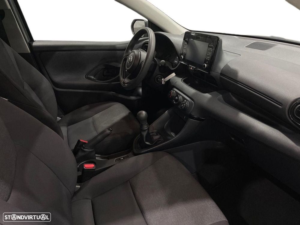 Toyota Yaris — fotografia 6