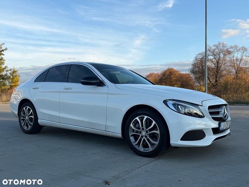 Mercedes-Benz Klasa C 300 7G-TRONIC - 18