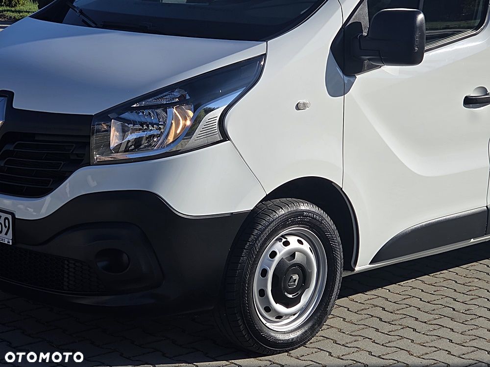 Renault TRAFIC - 16