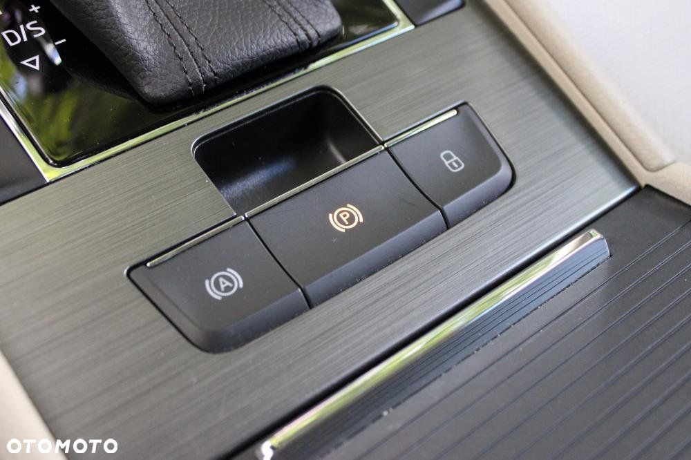 Skoda Superb - 19
