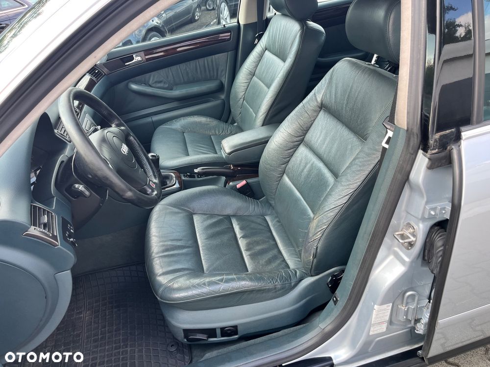 Audi A6 Limousine 2.8 - 6